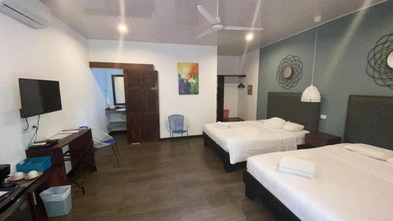 La Posada Jungle Hotel Manuel Antonio Eksteriør bilde